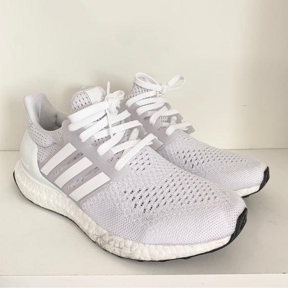 Adidas ultraboost white sneakers - Picture 16 of 16
